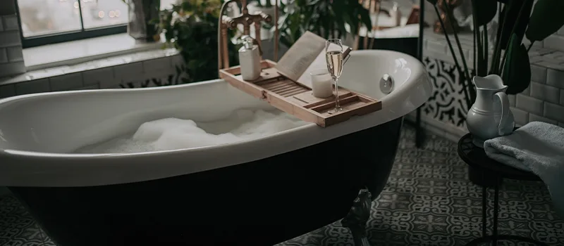 Full Bed Bathtub Replacement in Lakeview, Toronto