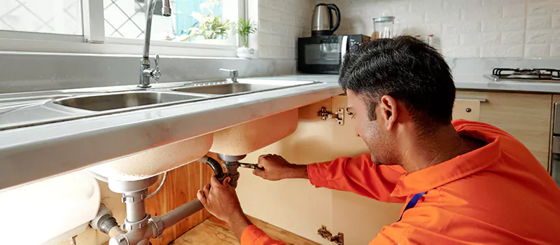 High Rise Toilet Repair and Replacement in Lakeview, Toronto