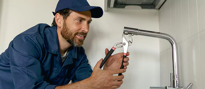 Professional Plumber for Plumbing Inspection and Maintenance Services in Lakeview, Toronto